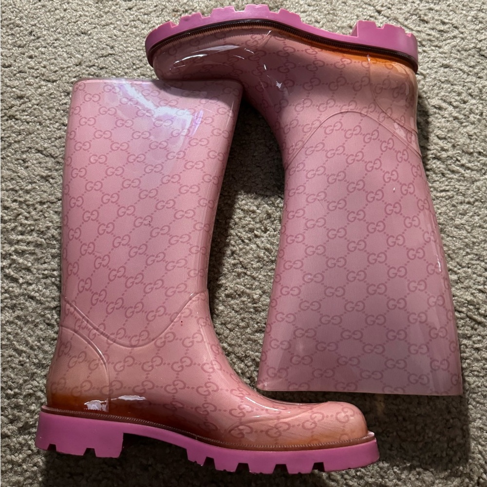 Gucci rain boots